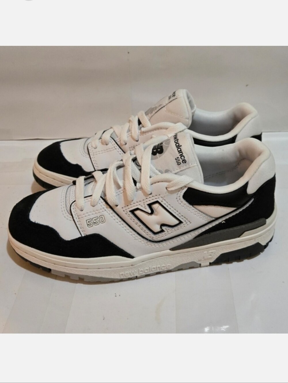New Balance Kids' 550 Sneaker Youth Size 7